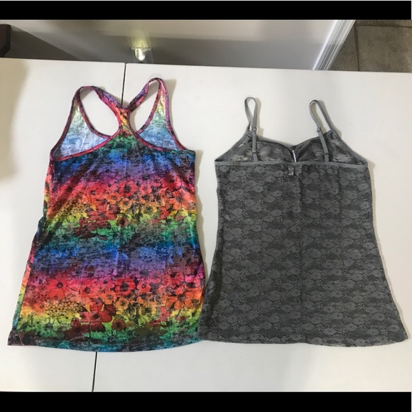 BUNDLE of 2 Tank Tops - Picture 3 of 9